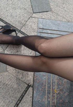 IESS 黒絲佳人走到哪里都是女神一枚
