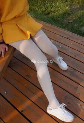 siee丝意这个小姐姐再公园也是焦点吧？[<font color=red>45P</font>]