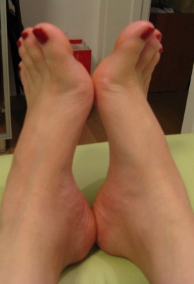 美甲白玉足，总有几分吸引人[<font color=red>15P</font>]